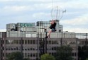 Koelner Seilbahn Gondel blieb haengen Koeln Linksrheinisch P620